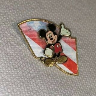 Disney Pin Mickey Mouse Usa American Flag Lenticular 3d
