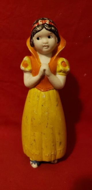 Vintage Walt Disney Snow White 6 1/2 " Bisque Figurine