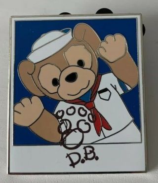 Disney - Characters & Cameras Mystery Photo Pin - Duffy Bear