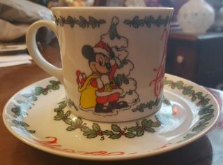 Disneyland Mickey Mouse Vintage Merry Christmas Coffee Cup & Saucer Mug Japan