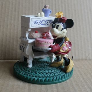 3.  75in Minnie Mouse Figurine - Baking Cakes With Vintage Stove
