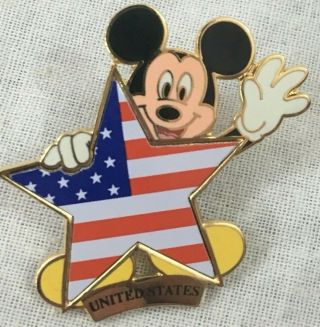 Disney Mickey Mouse Usa American Flag Star Pin