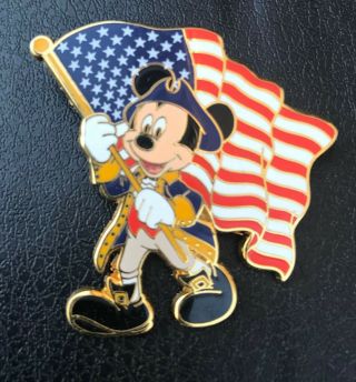 Disney Pin - Mickey Mouse With American Flag