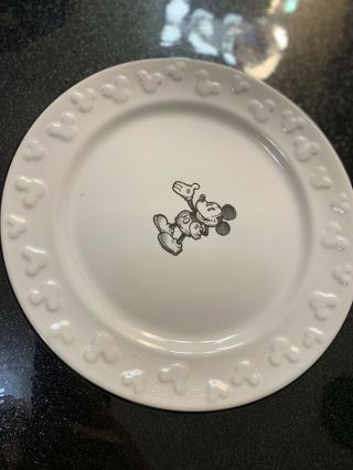 Disney Gourmet Dinner Plates 9” Mickey Mouse Authentic Disney Parks