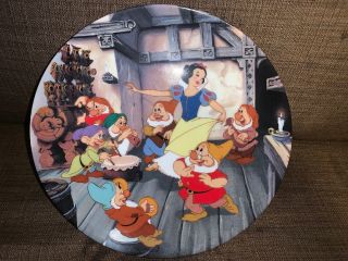 Knowles Collector Plate Walt Disney The Dance Of Snow White And The Seven Dwarfs