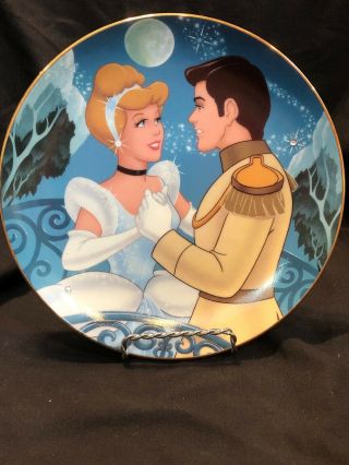 " That Special Sparkle " 1 In The Crown Jewels Of Disney Plate,  Cinderella 2099a
