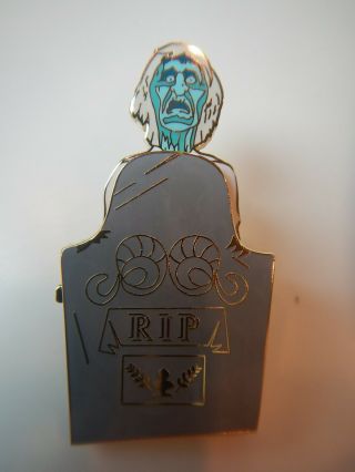 Haunted Mansion Graveyard Ghost Cast Member Le Disneyland Pin