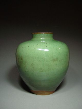 Antique Chinese Green Glazed Pottery Jar,  Late Qing Dynasty.