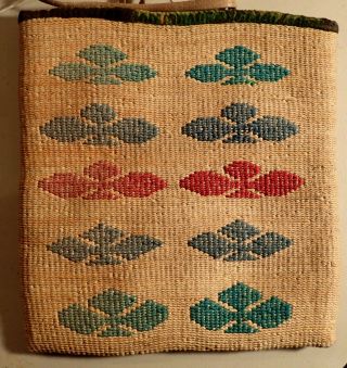 Antique Medium Nez Perce Corn Husk Bag,  c.  1900 - 1920 2