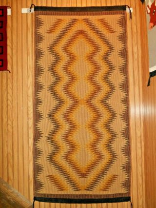 Tightly Woven NAVAJO NAVAHO Indian Rug.  Raised Outline Design.  ExCond.  NR 3