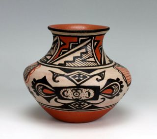 Kewa - Santo Domingo Pueblo American Indian Pottery Jar - Robert Tenorio
