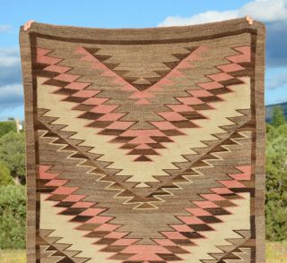 Large Early Old Navajo Indian Rug - Serrated Design - 87 