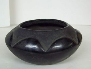 Isabel Pena San Ildefonso Pueblo Pottery Bowl Signed Art Black On Black Native