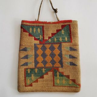 Nez Perce Cornhusk Bag,  Star Design,  Exc.  Color 1880 - 1920
