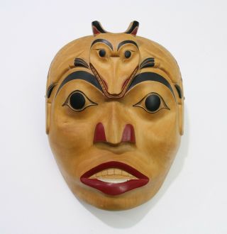 Stunning Pacific Northwest / Inuit Art Tribal Mask - Masterfully Carved 1991