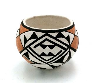 Native American Acoma Pueblo Pottery Bowl By Lucy Lewis