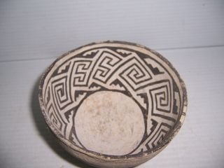 Pre - Columbian Anasazi Black on White Pottery Bowl Artifact 2 3/4 