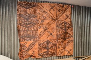 Large Polynesian Bark Cloth Tonga Pacific Island Tapa Painting 62x59 Ngatu Art