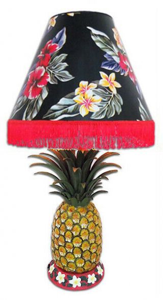Hawaiian Handcrafted Vintage 26 " Pineapple Polyresin Lamp Floral Shade Hawaii Nb