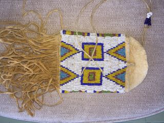 Native American Indian Beaded Pouch Bag With Antique Seed Beads Small