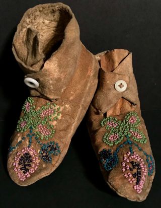 Plains Beaded On Hide Child’s Moccasins,  Probably Santee Sioux,  Provenance,  Nr