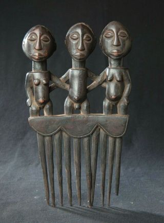 Luba,  Comb With A Trio Of Ancestor Figures,  D.  R.  Congo,  Central African Art