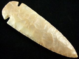 Fine Authentic 5 1/2 Inch Kentucky Dovetail Point With Indian Arrowheads