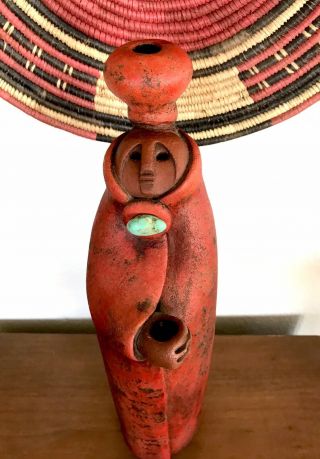 Lisa Lamonthe (1950 - 2011) Pueblo Blanket People Pottery Sculpture 16” 2