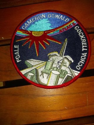 Nasa Space Shuttle Mission Sts - 56 Discovery Atlas 2 Embroidered Iron On Patch