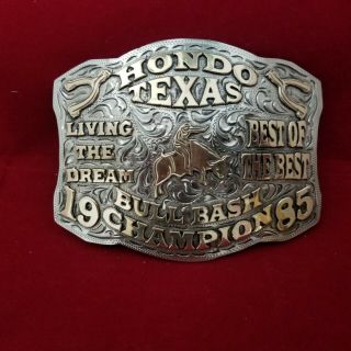 Rodeo Buckle Vintage 1985 Hondo Texas Bull Riding Champ.  Signed Engraved 770