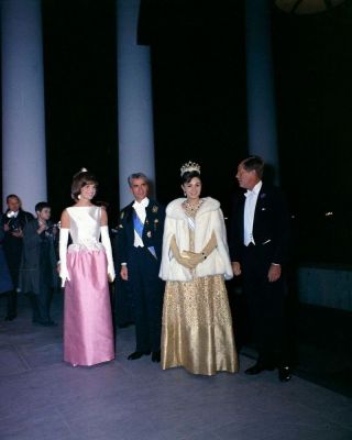 President John F.  Kennedy And Jackie With Shah Of Iran And Farah 8x10 Photo