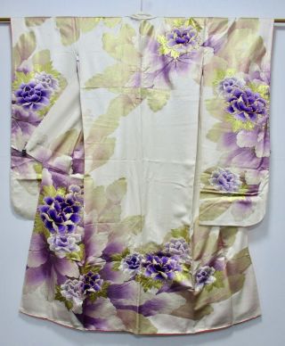 Japanese Kimono Silk Furisode / Gorgeous Embroidery / Gold / Silk Fabric /437