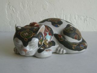 Fine Old Japanese Kutani Moriage Porcelain Hand Painted Sleeping Cat Statue Big