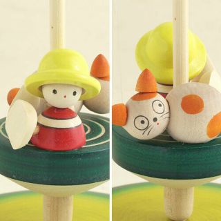 Kokeshi Spinning Top " Air Walk Kobito And Cat " Decoration Crafts Wooden Toy