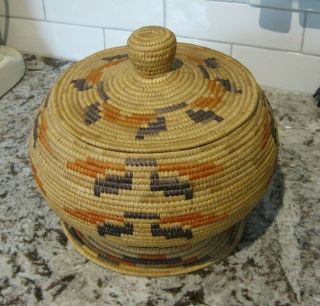 Native American Alaskan Eskimo Lidded Basket 2