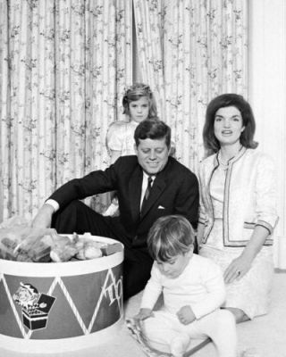 President John F.  Kennedy With Jackie Caroline And John Jr.  8x10 Photo