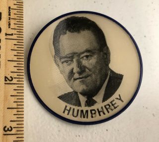 Hubert Humphrey & Muskie Vintage (1968) Presidential Campaign Flasher Button