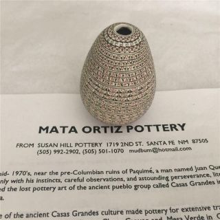 MATA ORTIZ POTTERY HAND CRAFTED SMALL POT - PRECISION BAND WORK - MEXICO - 2