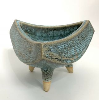 Mid Century Toyo Japan Footed Textured Pottery Triangle Turquoise Planter