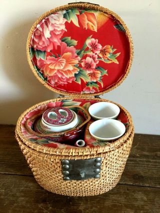 Vintage Chinese Porcelain Tea Pot Tea Set In Woven Picnic Basket