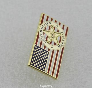 US American Marshal badge pin on Flag Lapel Pin - gold 2