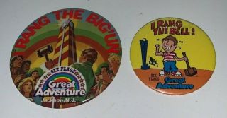 2 Vintage Six Flags,  Great Adventure Amusement Park,  Jackson,  N.  J. ,  Souvenir Pins
