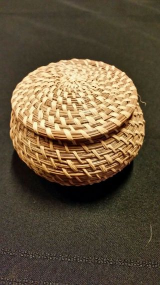 Circa 1990 Coushatta/koasati Tribe Basket Of Coiled Pine Needles