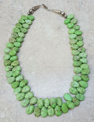 18 " Double Row Top Drilled Lime Green Howlite Stones Silver Beaded Necklace
