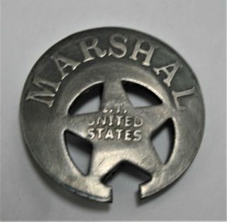 Reproduced Collectible - Crescent Shape - Us Marshal It (indian Territory)
