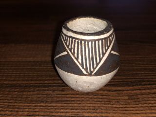 1960’s Acoma Pueblo Pottery Pot Signed Carrie Charlie Chino Native American