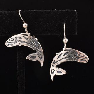 Jeanne Gamble Sterling Silver Fish Spirit Tribal Earrings Metal Arts Group Mag