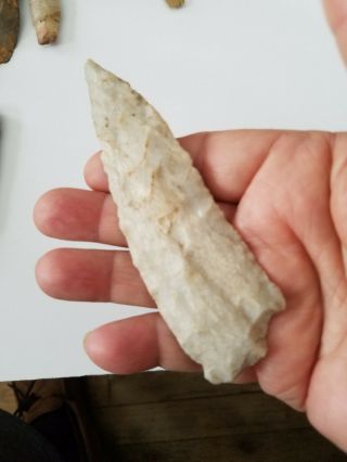 Early archaic chalcedony knife artifact,  Great plains Bison Culture 4.  5 in,  OK 3