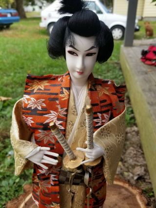 Vintage Japanese Samurai Doll on stand/1980s/17 inches tall 2