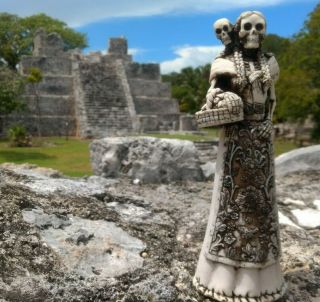 Mexican Talavera Catrina Day Of The Dead Folk Art Hand Made Fishbone 8 "